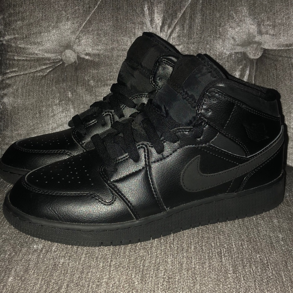 Air Jordan 1 Mid